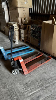 1 Gabelhubwagen, 2,3 t